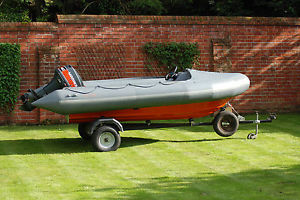 Avon Searider 4m with 40hp Engine and Trailer - Excellent condition