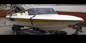 Speed Boat 15ft Power Boat Broom Aries