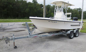 2005 Parker Boats 1801 CC Commercial Hull