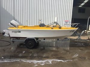 Haines hunter 146r 70 hp Johnson oil injected