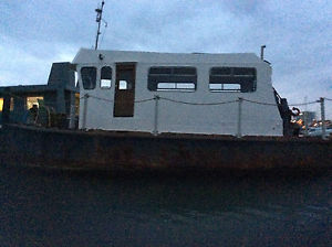 47ft EX-LIGHTERMAN LAUNCH, WOULD MAKE IDEAL FISHING BOAT & LIVEABOARD, PROJECT