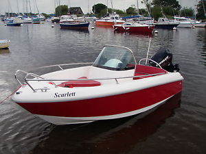Amplast GRP 425 Sprint Boat