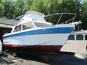 1974 Uniflite Sedan cruiser