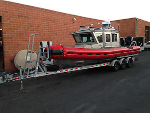 2004 Safe Boat International 250 Defender Class with 275 Mercury Verado 550hrs