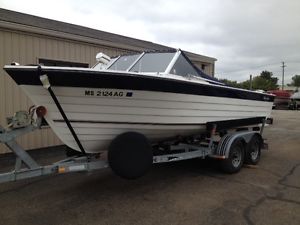 1978 PEN YANN EXPLORER 20-1/2 foot I/O 165 HP