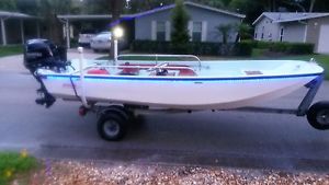 Fully restored 13' Boston Whaler classic new 25hp EFI 4 stroke outboard trailer