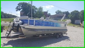 2003 Godfrey Sanpan 25ft