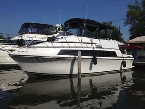 1986 Carver Boats