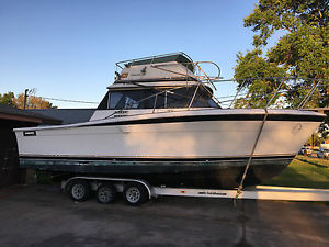 1981 Trojan Yachts F29 Sport Sedan