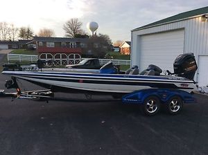 2011  SKEETER F X