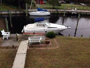 1996 WELLCRAFT 260SE Cruiser