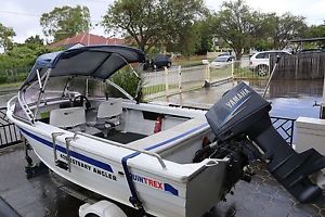Quintrex Estuary Angler 4.2mtr + 30HP Yamaha engine both in excellent condition