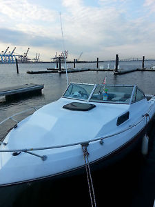 1989 Rinker