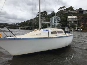 Triton 24ft sailing yacht