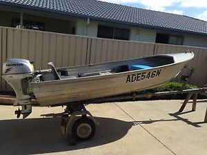 Boat - Stacer with Honda Motor