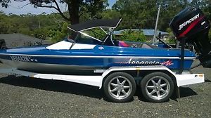 Bullet Ski Boat