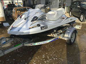 jet ski  yamaha wave runner