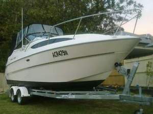 245 Bayliner Ciera boat cruiser