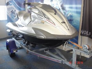 Yamaha FXSHO Cruiser Jetski