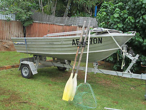 Horizon 310 aluminin boat/tinny  motors trailer reg/d