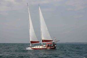 OFFSHORE CRUISING SAILBOAT