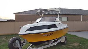 4.8mtr half cabin Bountycraft fishing boat 60hp johnson outboard