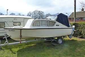 Fairline 19 cabin cruiser
