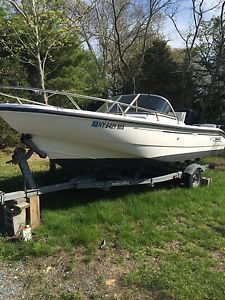 2003 Boston Whaler