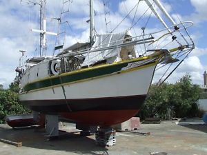 10 M CRUISING  LIVE ABOARD YACHT--SOLAR  SELF-SUFFICIENT- NO $10Kyr MARINA COSTS