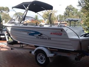 Boat Stacer sunmaster