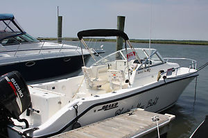 2006 Mako Walk Around