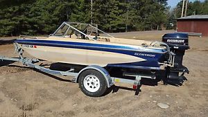 1983 Glastron