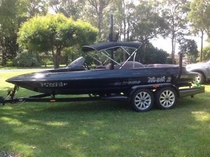 Stejcraft Extreme Ski boat