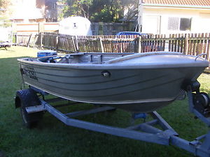 3.3 ALLY CRAFT BOAT