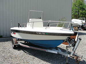 1988 Sunbird 18 Center Console