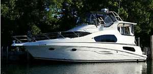 2004 Silverton 390