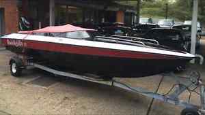 19ft Marshan Racing Boat 2.5 V6 200HP Blackmax,like ring/phqntom power boat70MPH