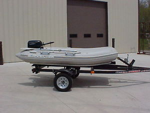 2001 Quicksilver Rhino II