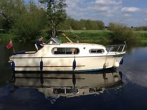 Freeman 23 River Cruiser