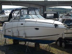 Rinker 250 Fiesta Vee