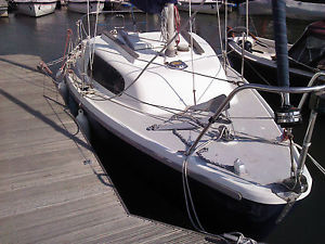 21ft fast sailing boat 4 berth inc outboard, ready to sail, perfect for beginner