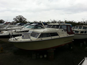 BIRCHWOOD 25 BOAT/CRUISER WITH DIESEL ENGINE AND SHAFT DRIVE