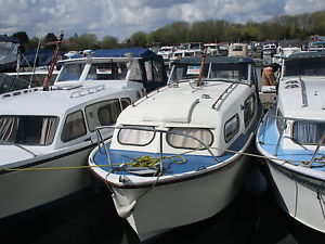 Freeman 22 classic, canal, river, fishing, cruiser, boat