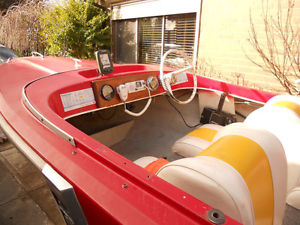 Savage Speed Boat