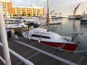 Invader 22 Sailing Yacht