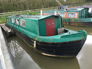 NARROW BOAT 40 FOOT SPRINGER CANAL BOAT PROJECT BARGAIN SUMMER PROJECT