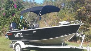 Stacer 4.75mt Nomad Side Console Boat