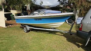 motor boat