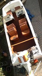 speed boat chrysler bow rider 70hp