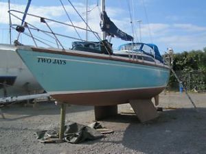 Jaguar 28 bilge keel sailing boat 1992